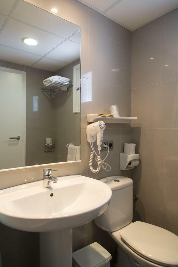 אס פוחולס Apartamentos Costamar II מראה חיצוני תמונה